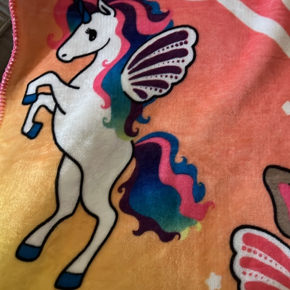 Justice super cozy blanket. OS - Picture 4 of 6
